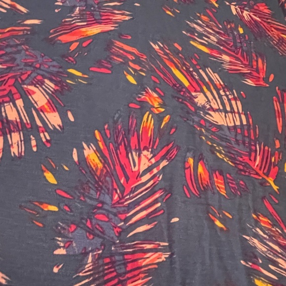 Mudd Womens Size Small Short Sleeve Tee - Picture 2 of 3